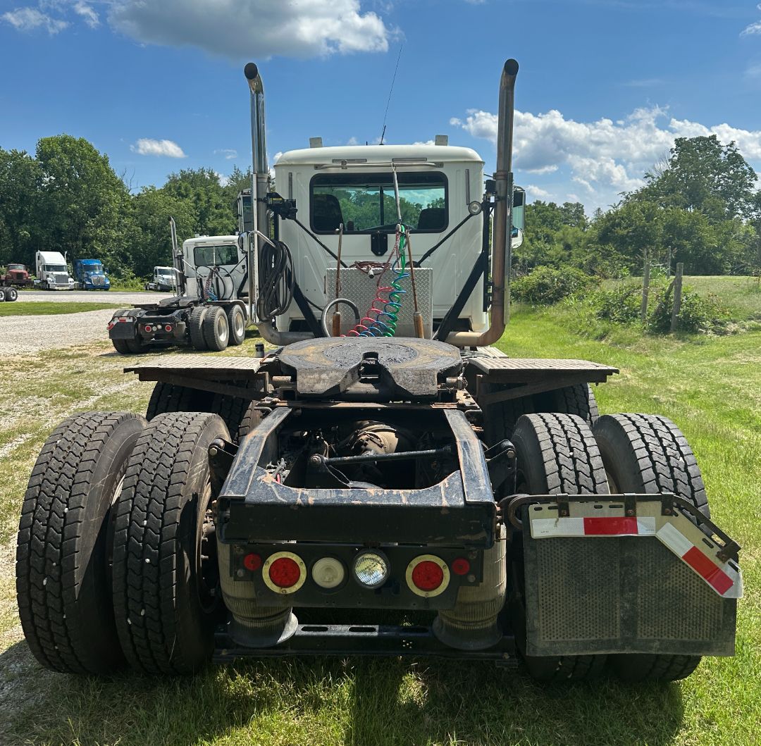 2015 MACK PINNACLE CHU613 - Image 7